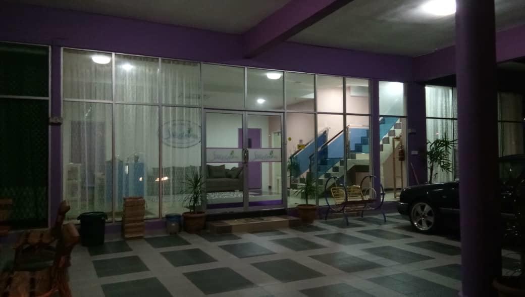 Paka Tamim Seaview Hotel Exterior foto